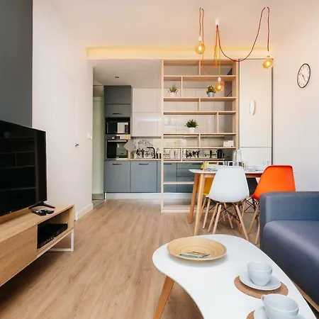 Stare Bielany 2-bedroom *